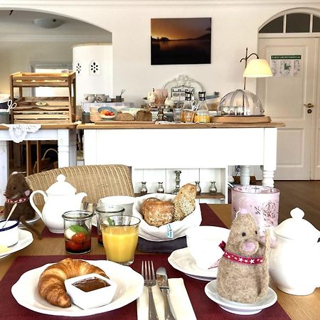Landhaus Marinella Hotel Garni บาดวิสเซ ภายนอก รูปภาพ